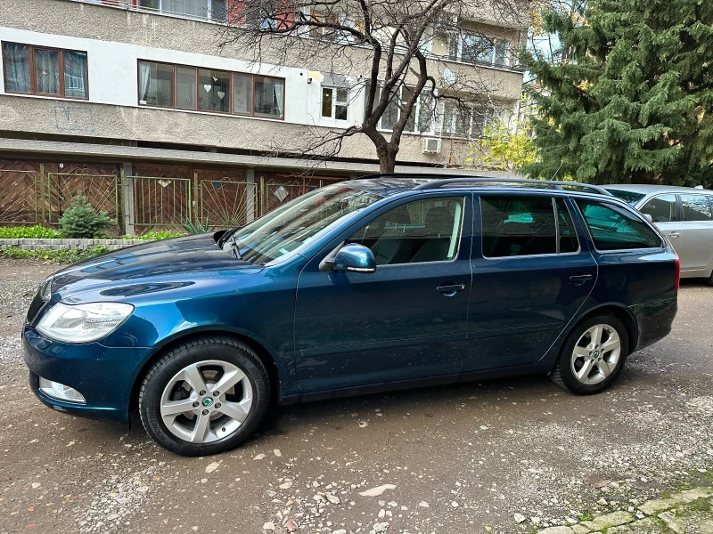 Skoda Octavia 1.6 tdi, снимка 2 - Автомобили и джипове - 52539632
