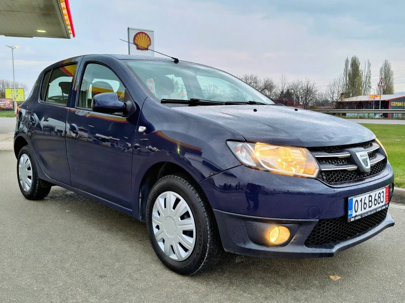 Dacia Sandero 1.2i 75к.с. 2015г., снимка 7 - Автомобили и джипове - 52558015