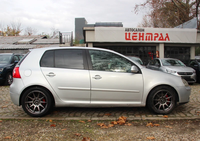 VW Golf V 2.0 TDI  180 Hp С РЕГИСТРАЦИЯ  , снимка 4 - Автомобили и джипове - 52617680