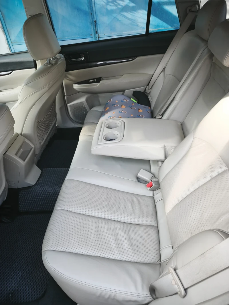 Subaru Outback, снимка 6 - Автомобили и джипове - 52973022
