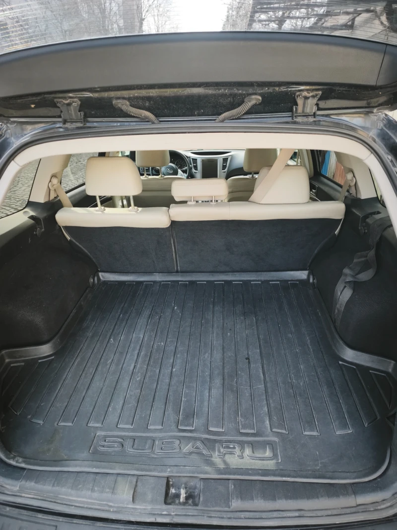 Subaru Outback, снимка 4 - Автомобили и джипове - 52973022