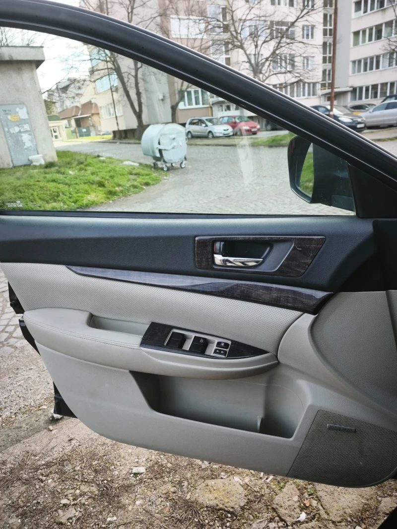 Subaru Outback, снимка 8 - Автомобили и джипове - 52973022