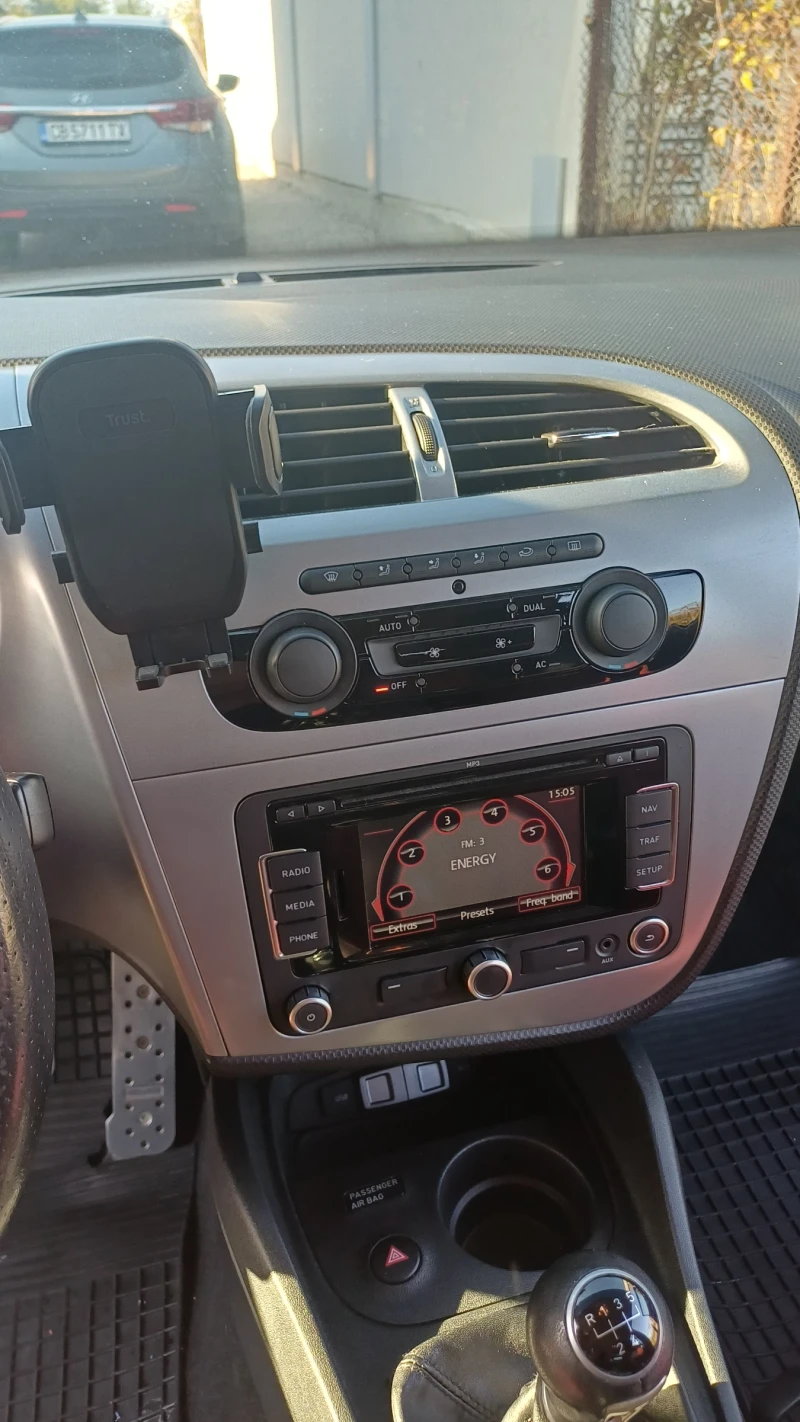 Seat Leon, снимка 17 - Автомобили и джипове - 53373023