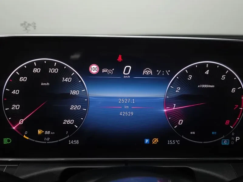 Mercedes-Benz C 200 4Matic Avantgarde, снимка 8 - Автомобили и джипове - 55784026