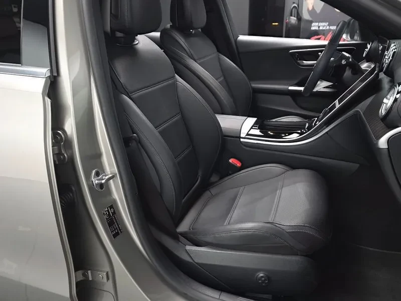Mercedes-Benz C 200 4Matic Avantgarde, снимка 10 - Автомобили и джипове - 55784026