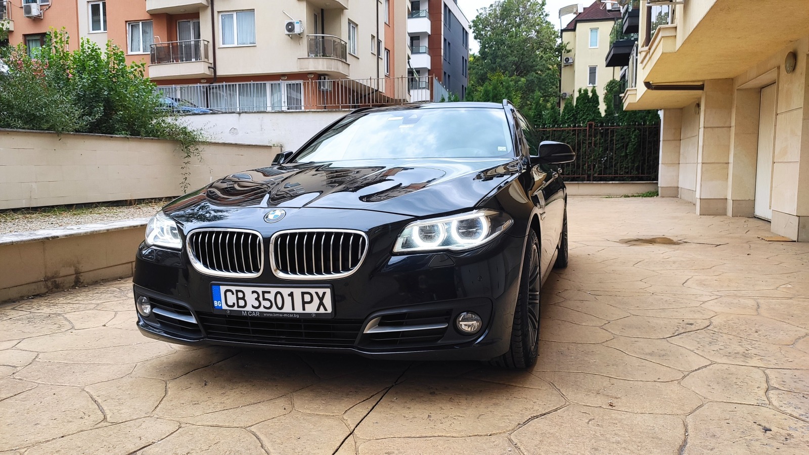 BMW 530 Facelift Xdrive Luxury  - изображение 1