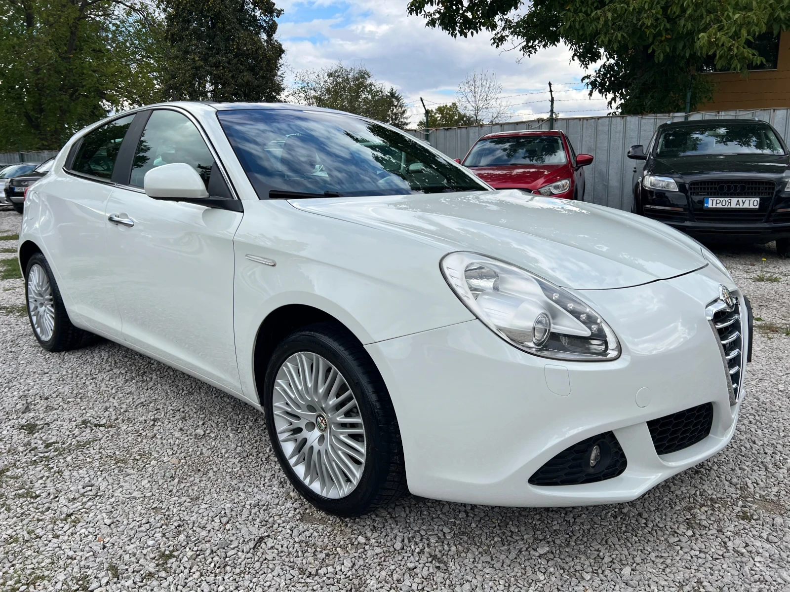 Alfa Romeo Giulietta 1.4ТВ* АВТОМАТИК* ШВЕЙЦАРИЯ* КОЖА*  - изображение 3