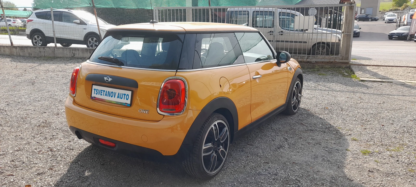 Mini One 1.2Turbo euro 6 - изображение 7