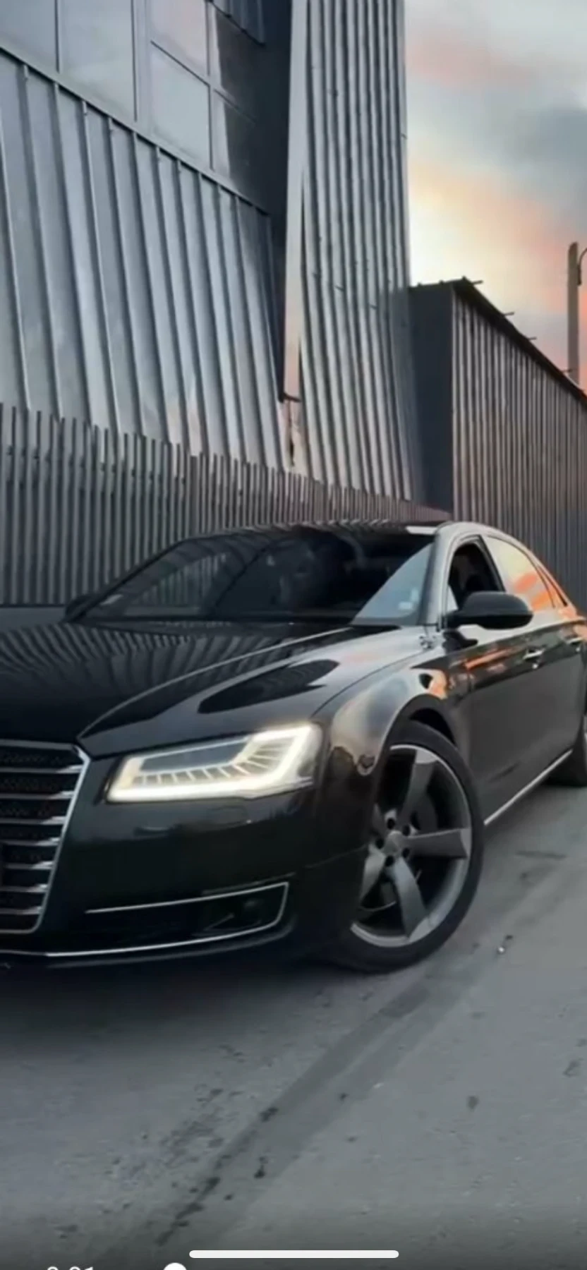 Audi A8 /W12 - изображение 2