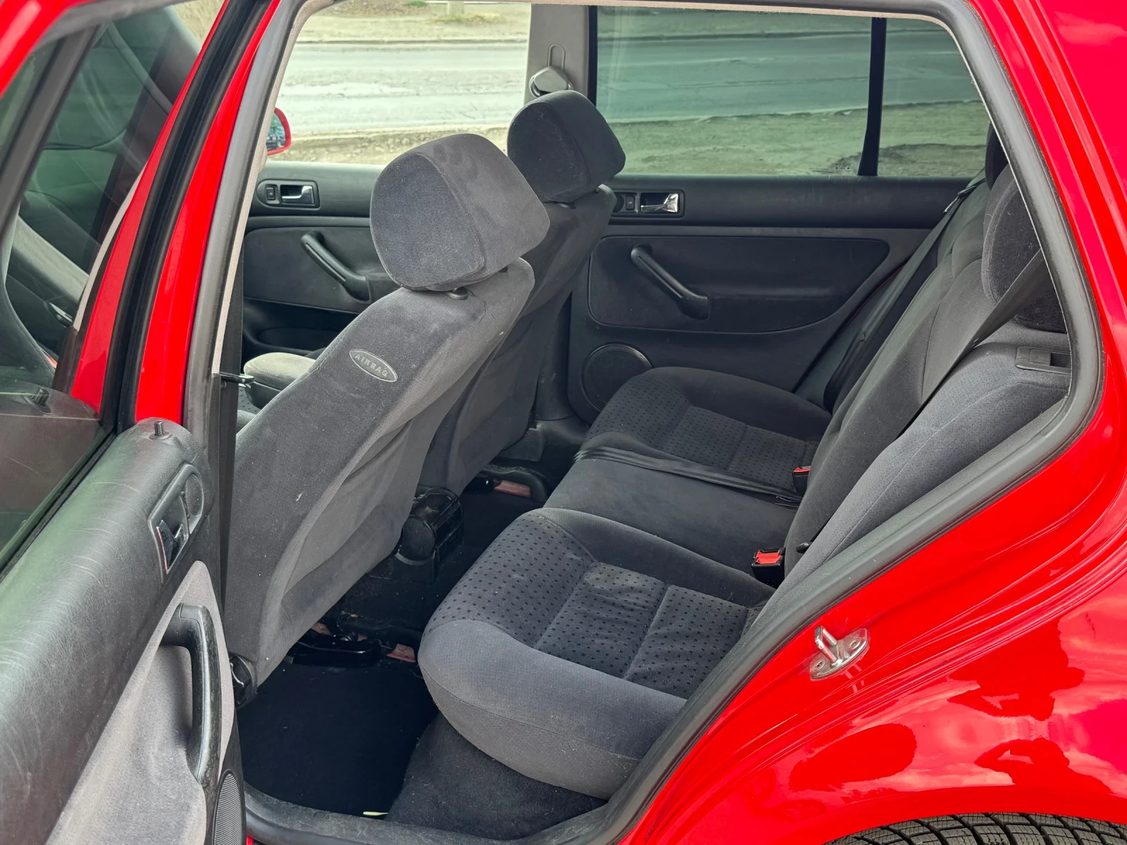 VW Golf АВТОМАТИК! - изображение 9