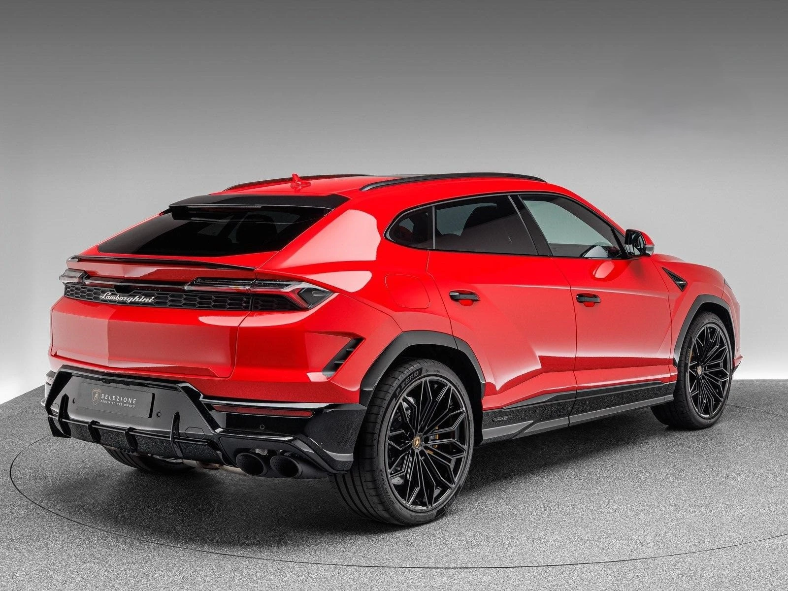Lamborghini Urus SE PLUG-IN HYBRID CERAMIC B&O PANO ANIMA  - изображение 4
