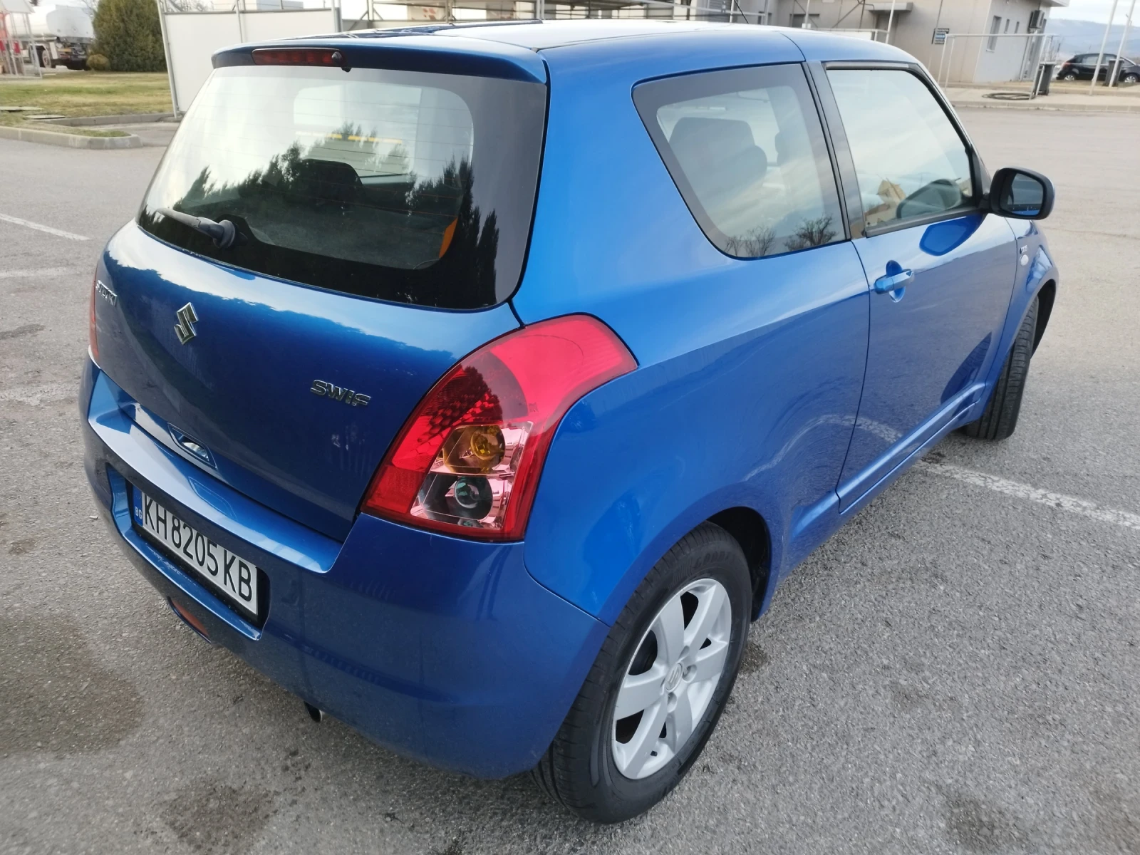 Suzuki Swift 1.3 DDIS на (100хил.км.) реални в ТОП състояние  - изображение 2