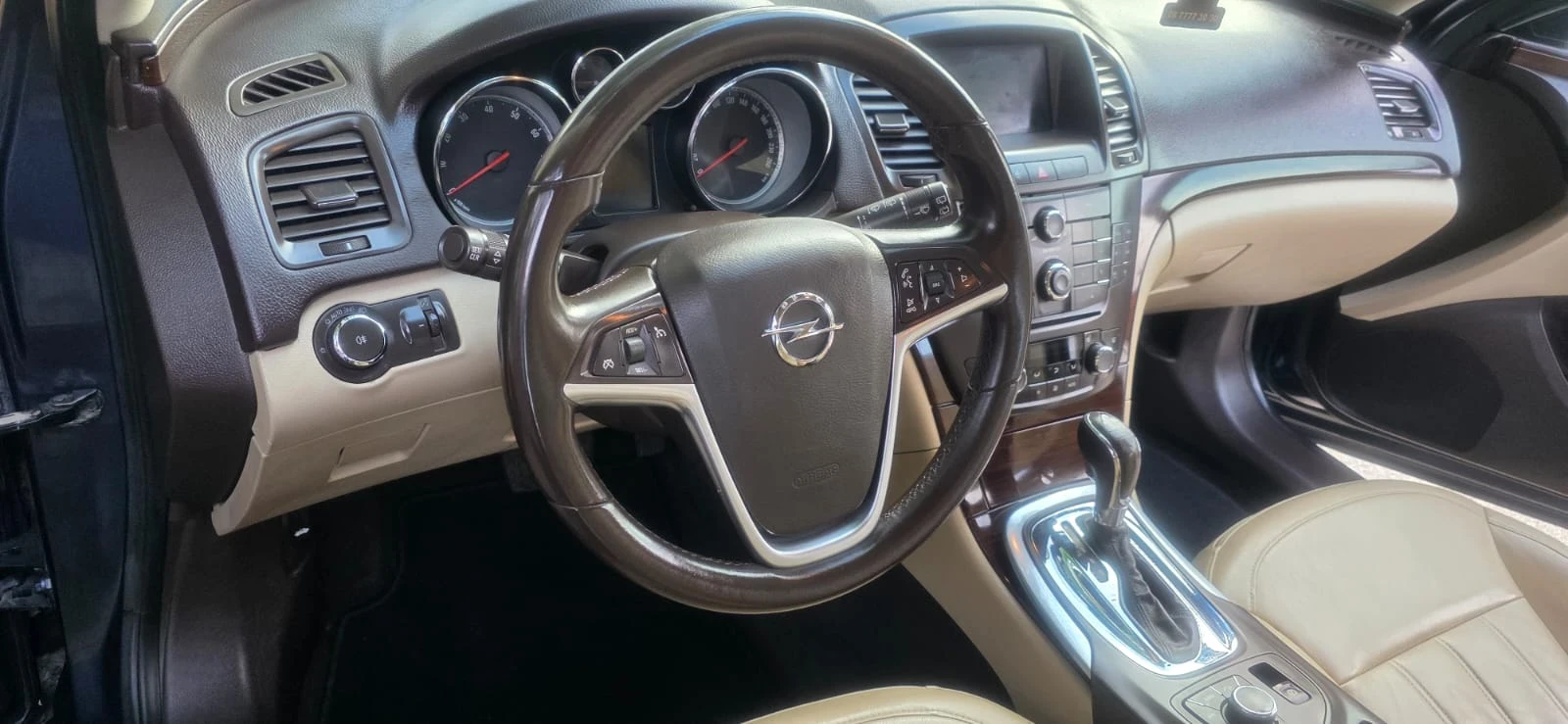 Opel Insignia  - изображение 10