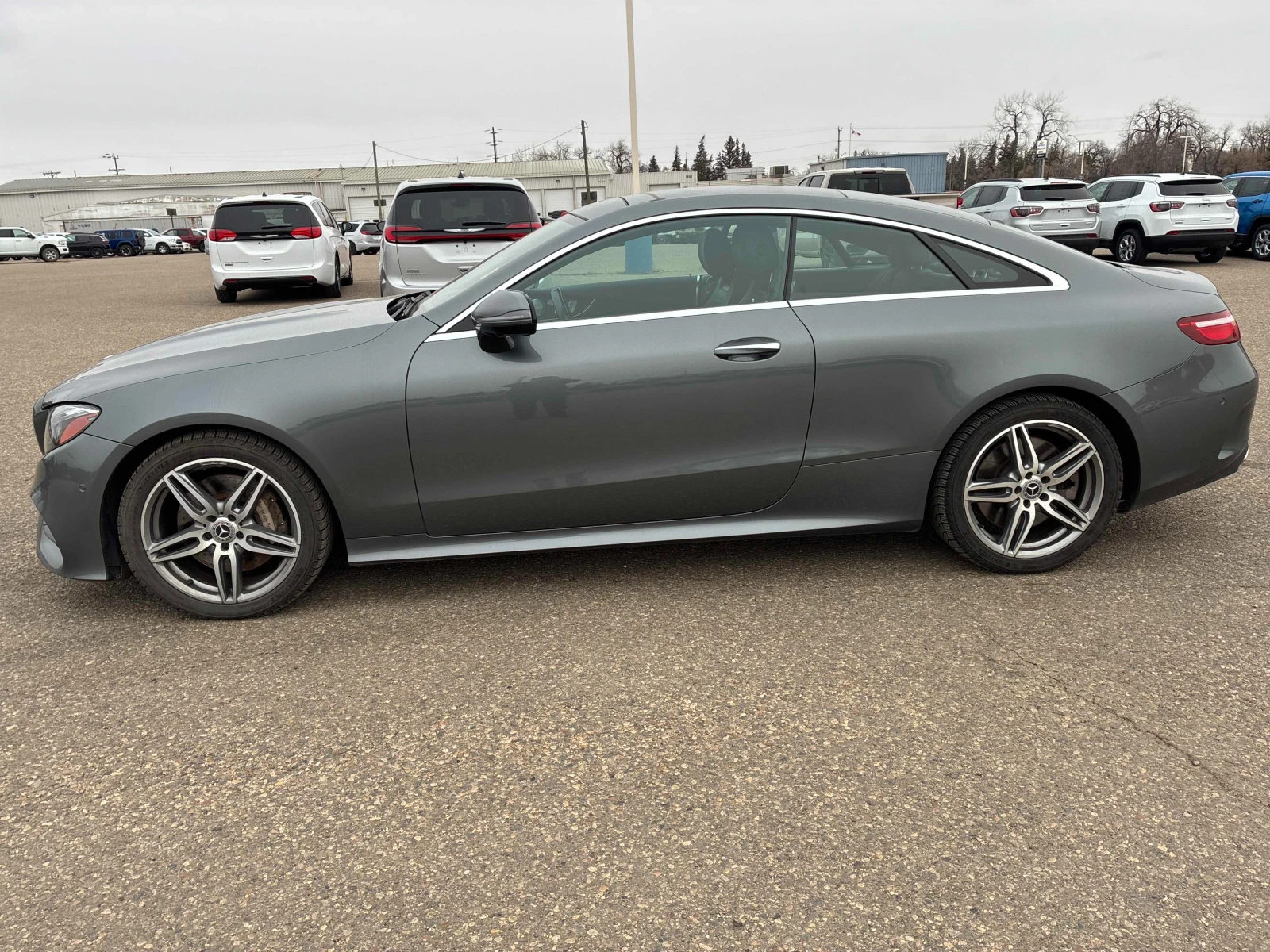 Mercedes-Benz E 400 * CARFAX * БЕЗ ПЪРВОНАЧАЛНА ВНОСКА - изображение 3