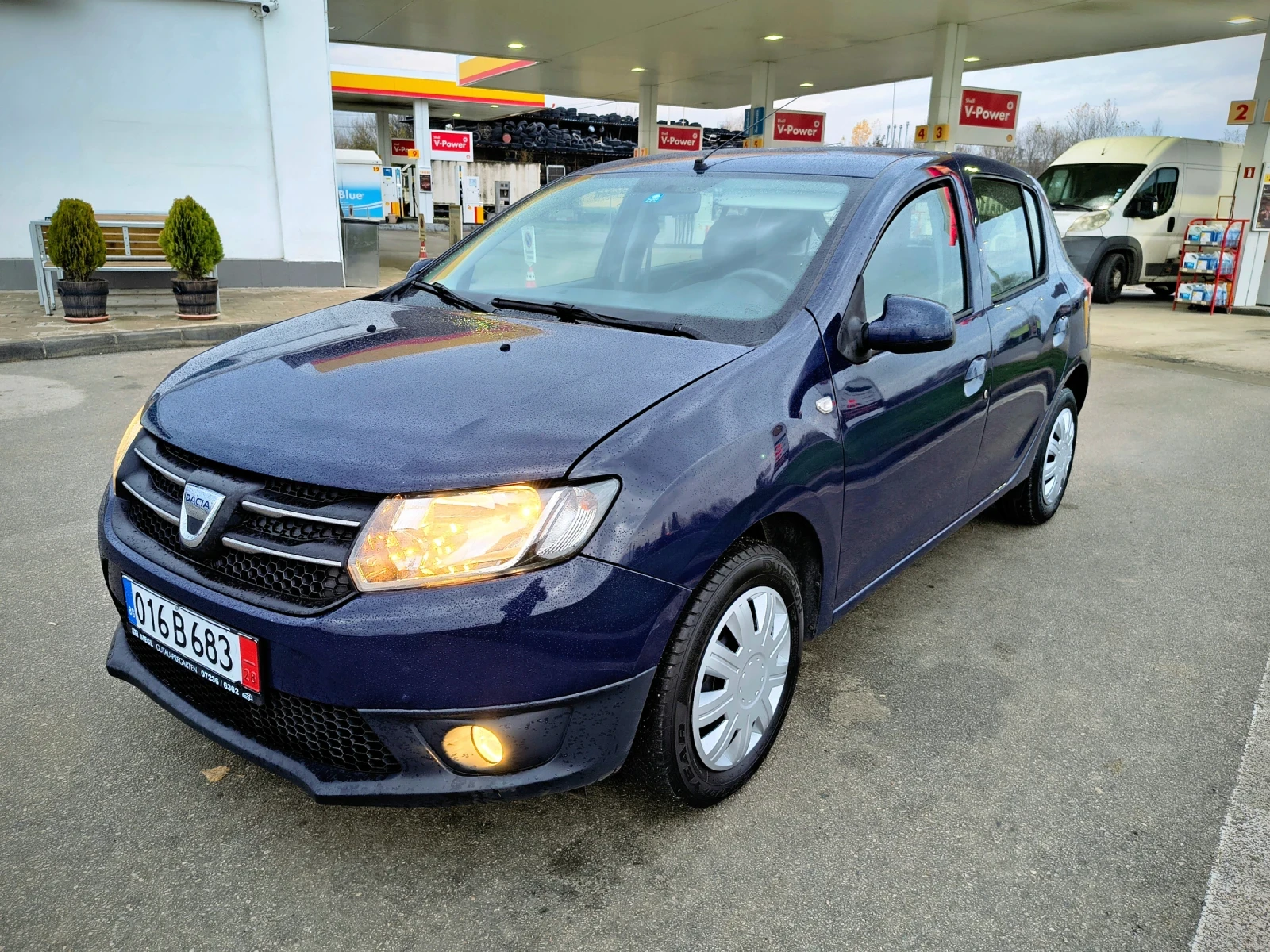 Dacia Sandero 1.2i 75к.с. 2015г. - изображение 3