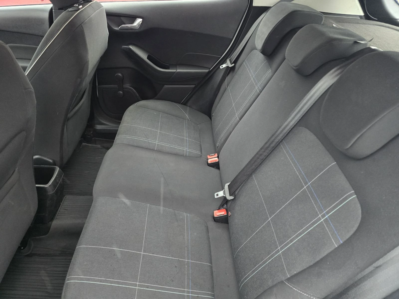 Ford Fiesta 1.0 EcoBoost ���������| ������| ��������� | Mobile.bg � ����������� 11