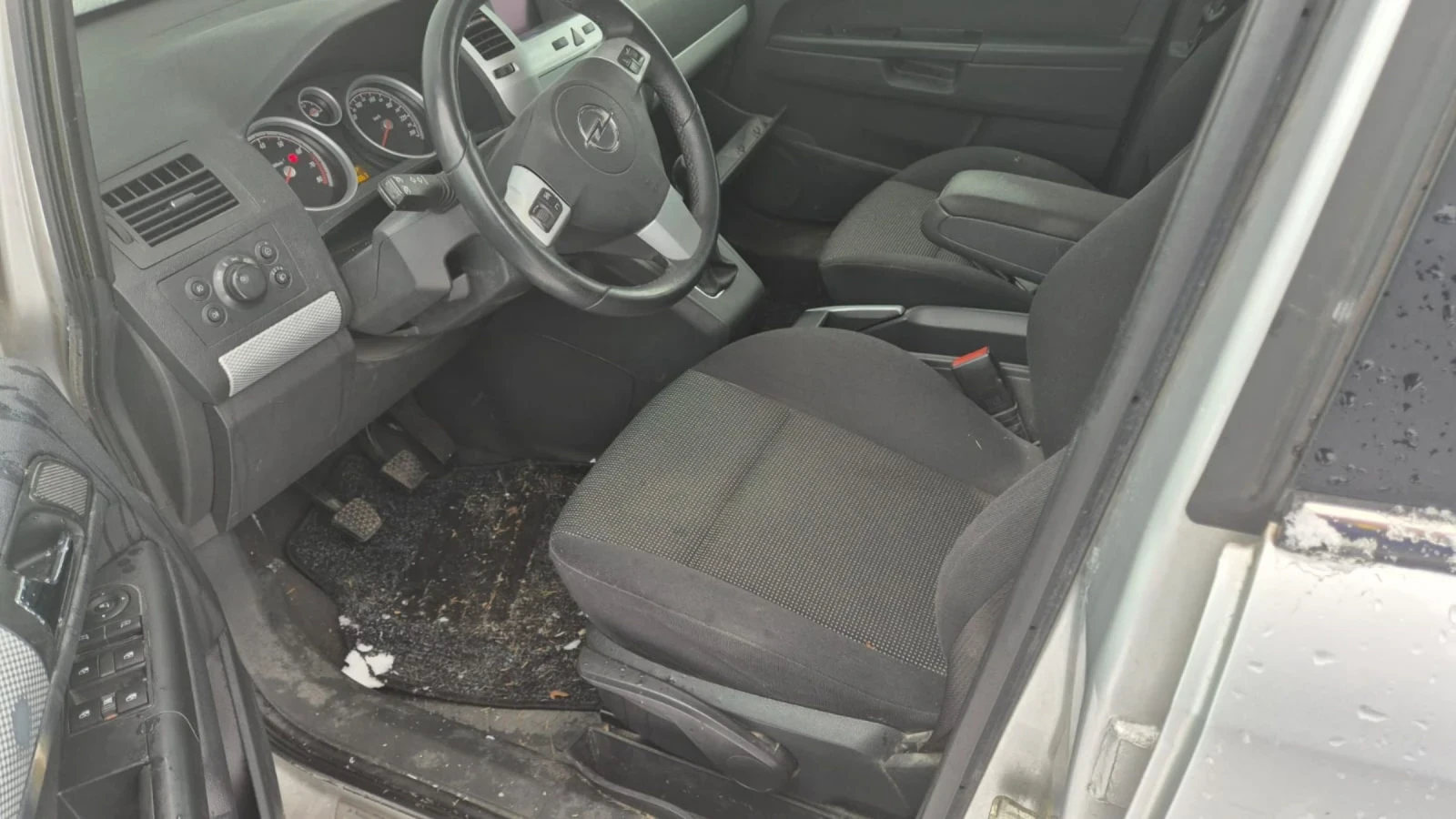 Opel Zafira  - изображение 8