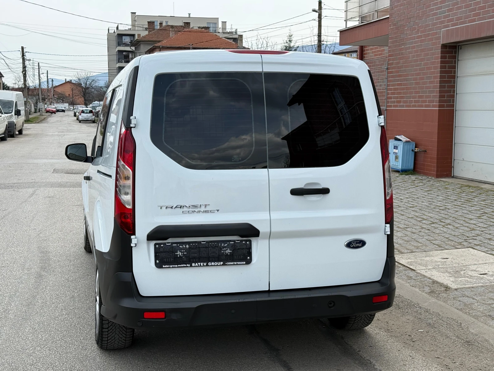 Ford Tourneo Connect ТОВАРОПЪТНИЧЕСКИ-AVTOMAT-ШВЕЙЦАРИЯ-TOP, снимка 7 - Автомобили и джипове - 53987354