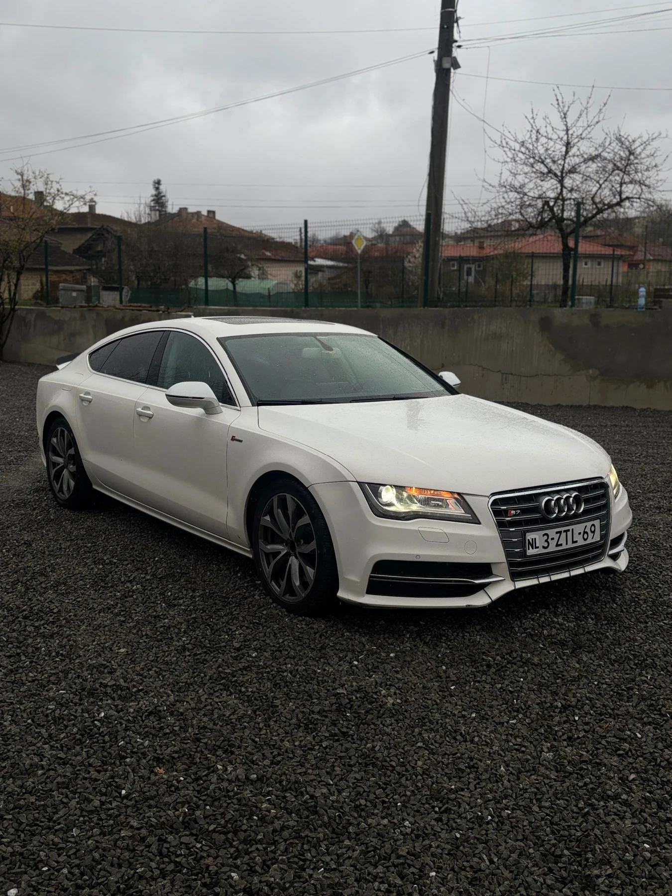 Audi A7 Audi A7 3.0 TFSI , снимка 2 - Автомобили и джипове - 54072549