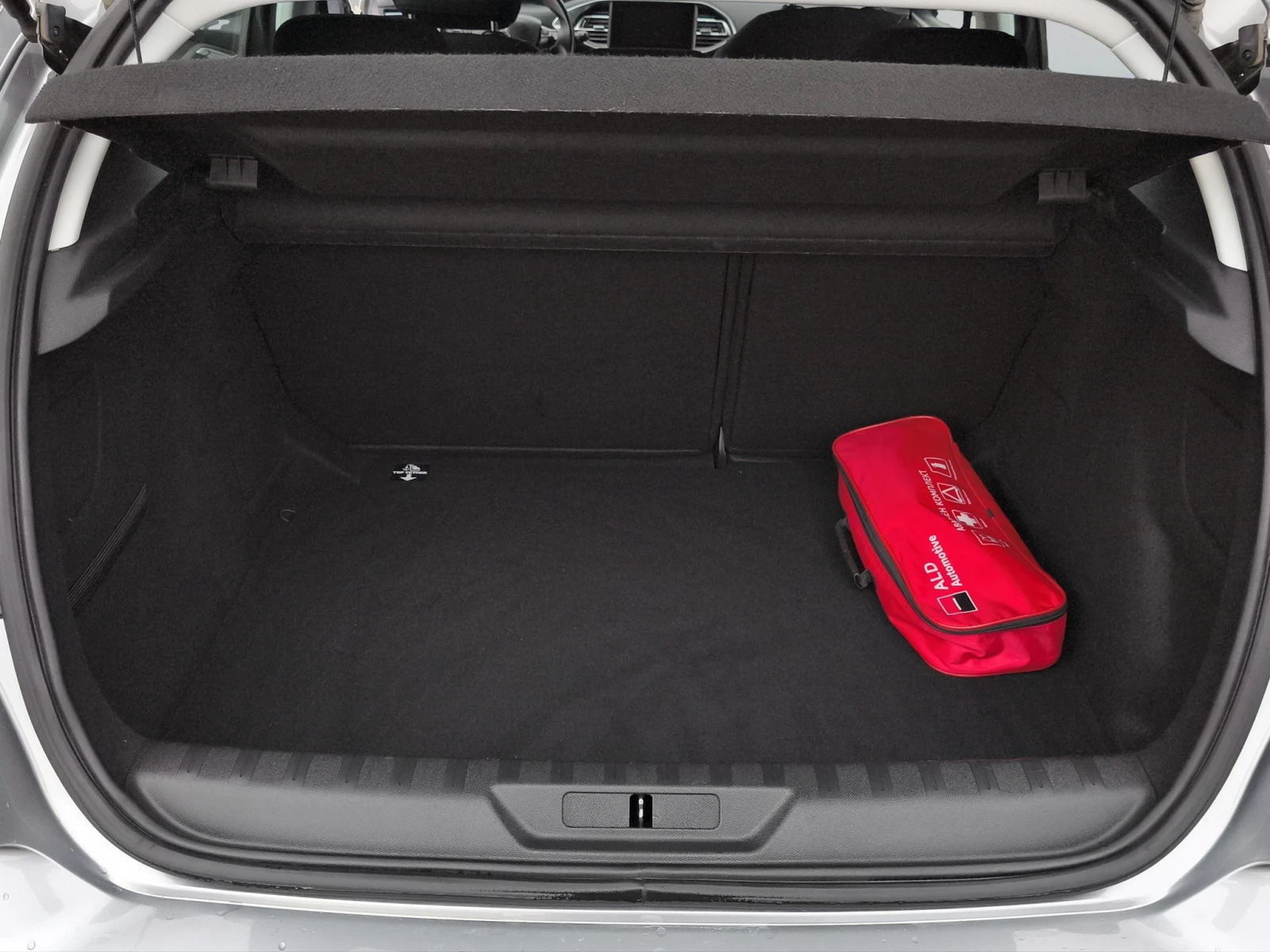 Peugeot 308 ACTIVE 1.5 BlueHDiI 130 BVM6 EURO 6 // 1911070 | Mobile.bg � ����������� 14