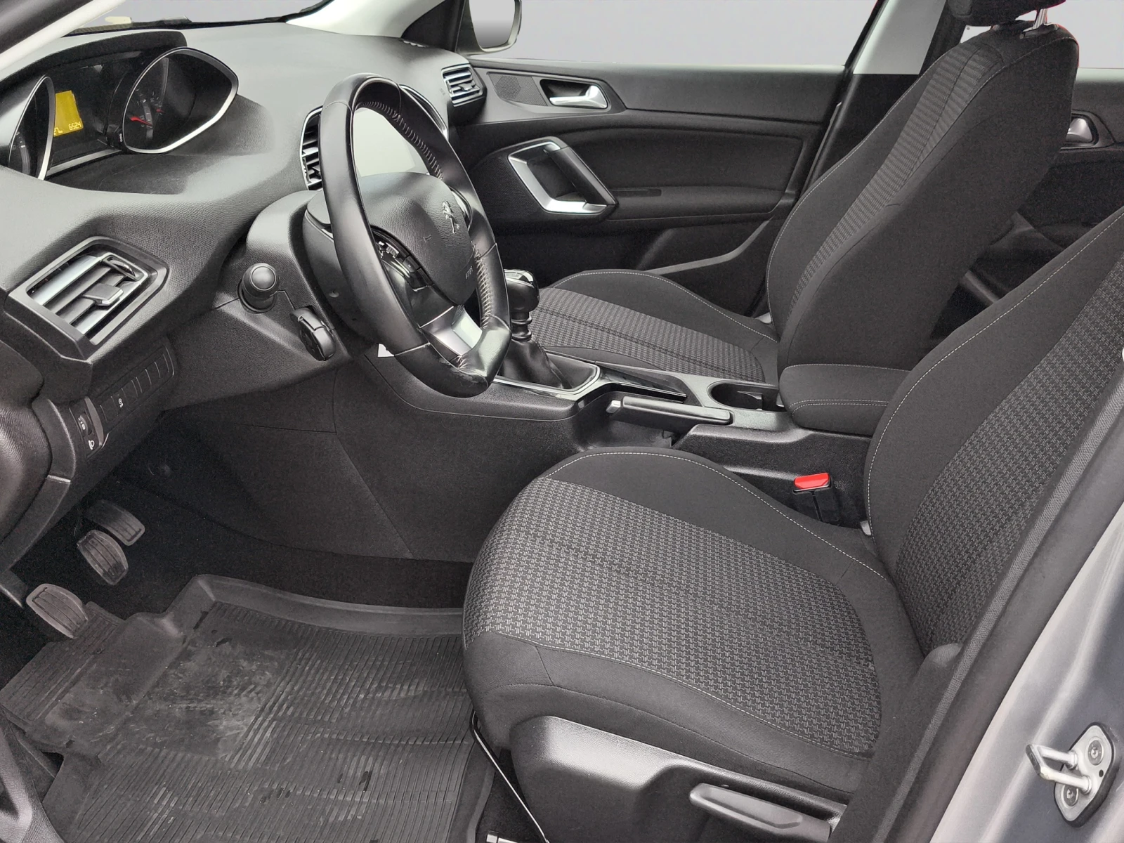 Peugeot 308 ACTIVE 1.5 BlueHDiI 130 BVM6 EURO 6 // 1911070 | Mobile.bg � ����������� 11