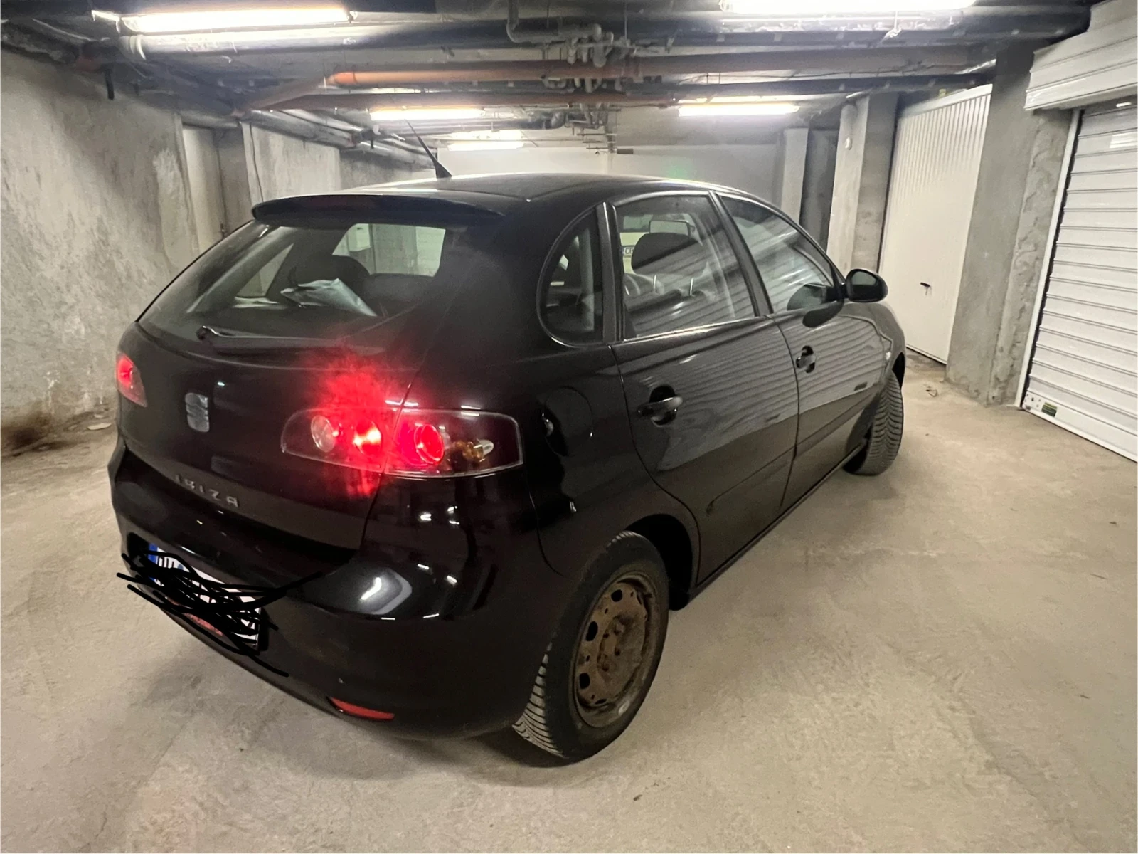 Seat Ibiza 6L, снимка 4 - Автомобили и джипове - 54093677