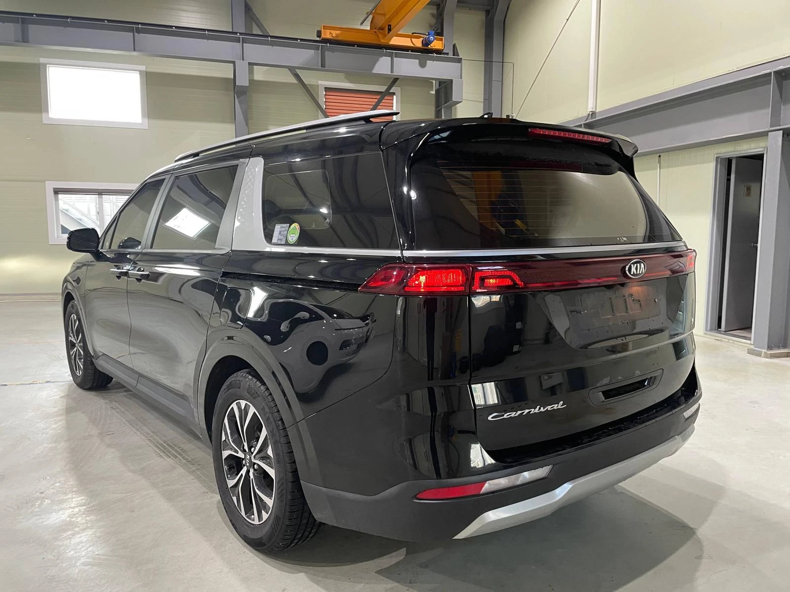 Kia Carnival 2.2 CRDi Prestige ! 8+ 1 !, снимка 6 - Автомобили и джипове - 54134862