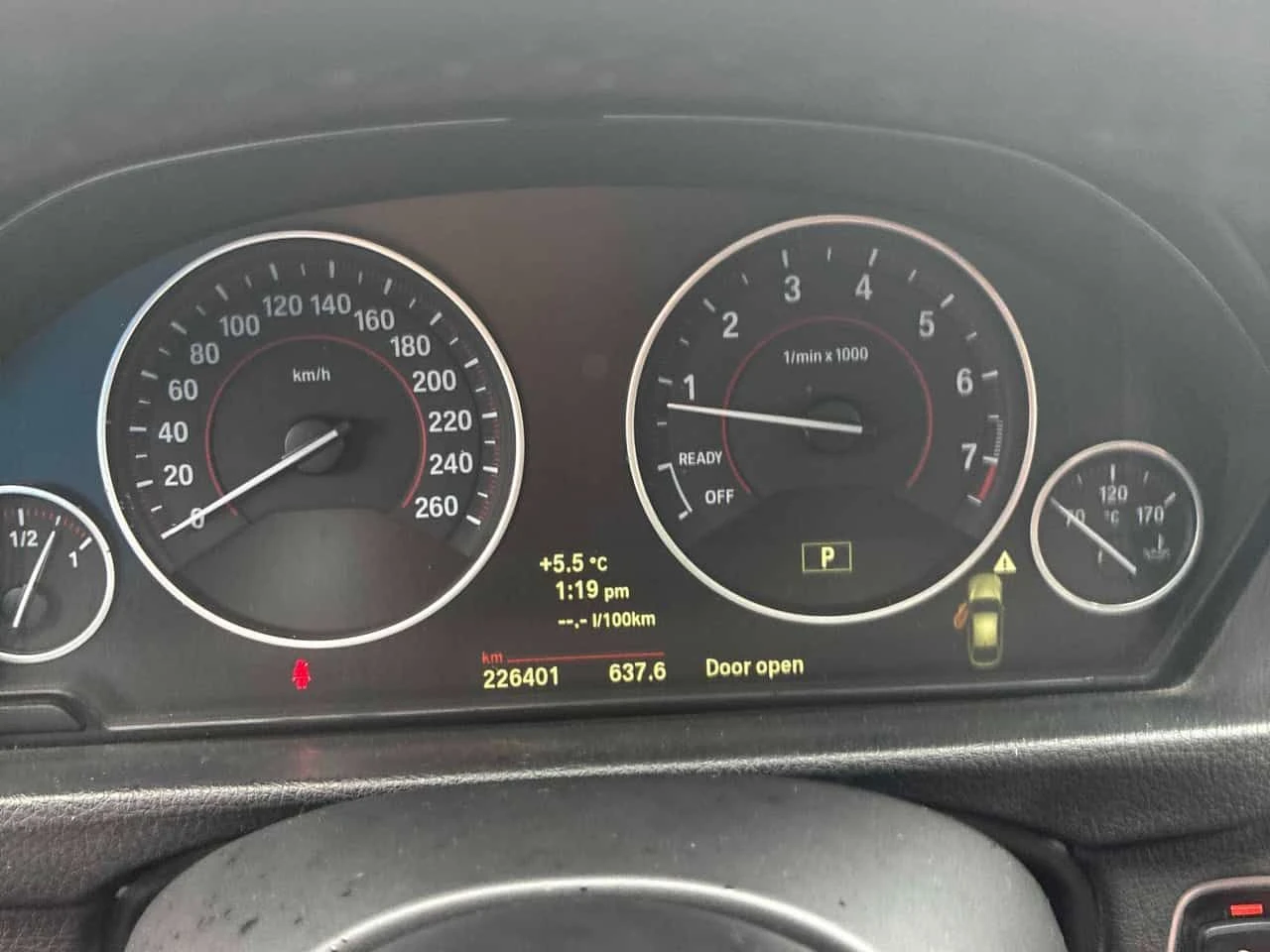 BMW 335 * 335i xDrive * ГЛАВНО ПРЕДСТАВИТЕЛСТВО* КАМЕРА* , снимка 8 - Автомобили и джипове - 54192542