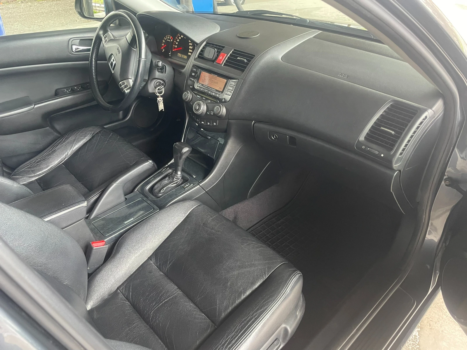 Honda Accord, снимка 7 - Автомобили и джипове - 54194372