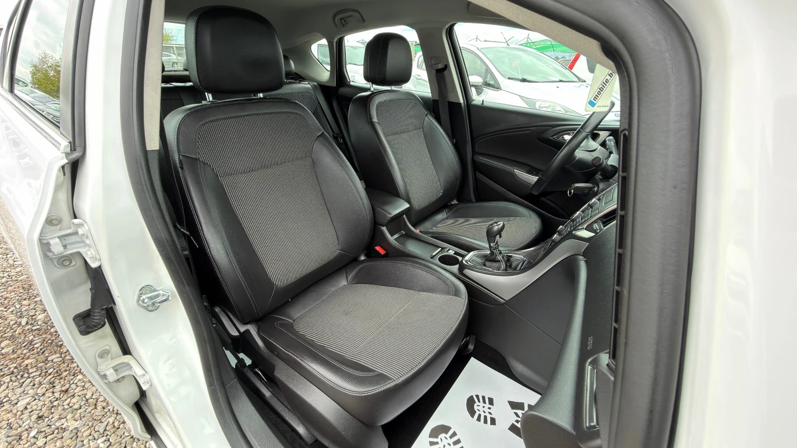 Opel Astra 1.7 CDTI * ISUZO * iTALY * , снимка 13 - Автомобили и джипове - 54378290