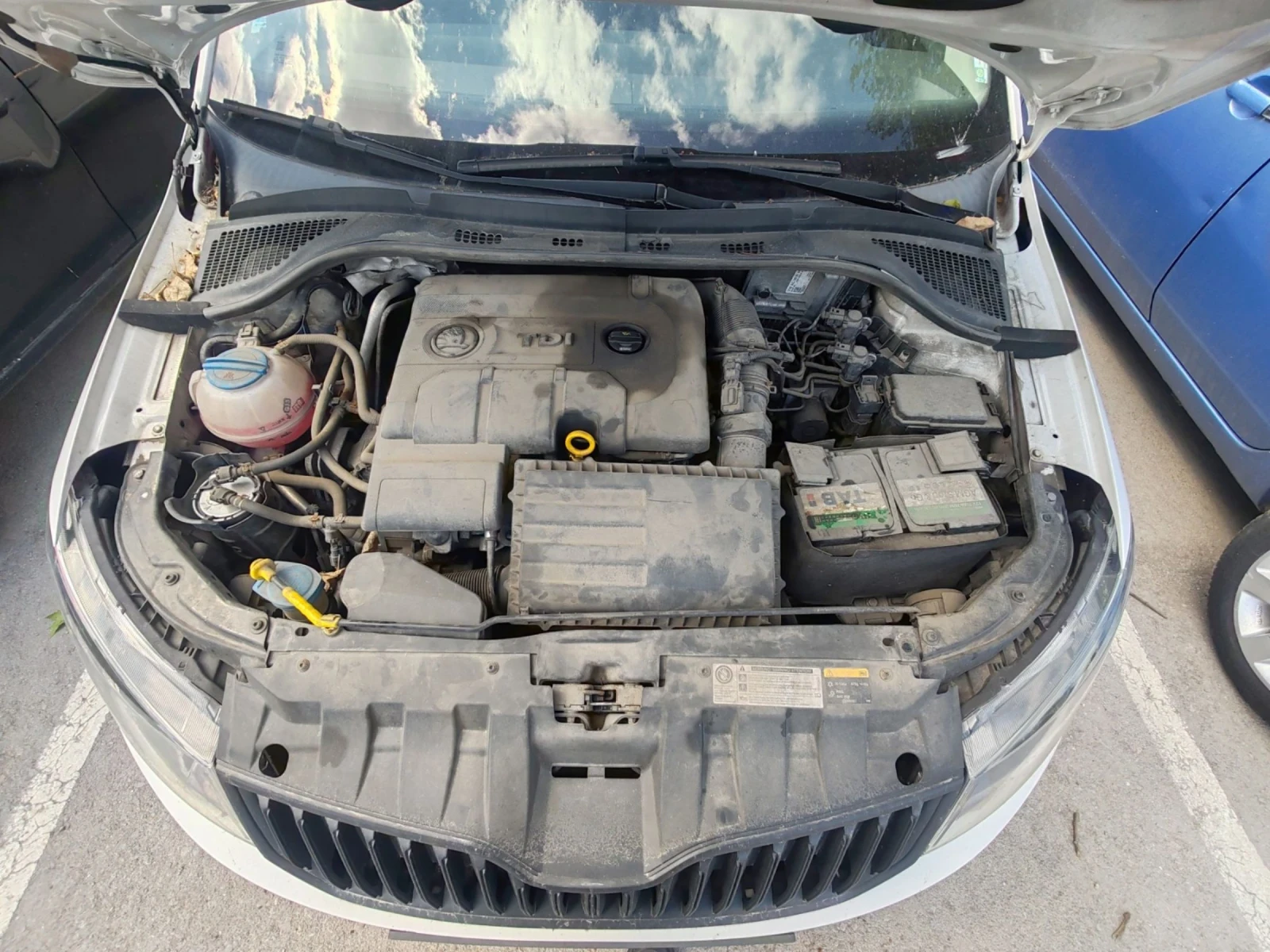 Skoda Fabia, снимка 4 - Автомобили и джипове - 54828575