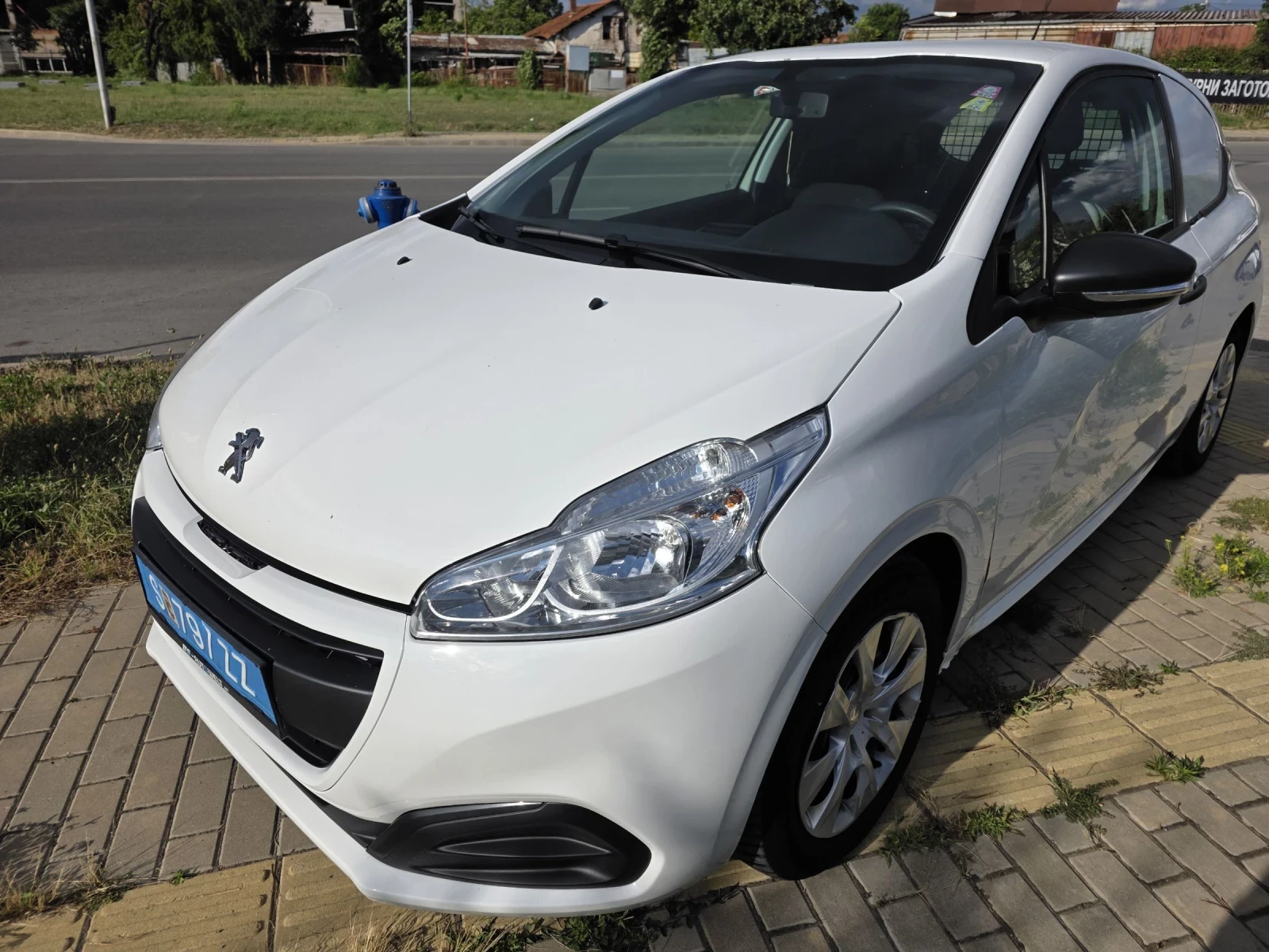 Peugeot 208 ������� | Mobile.bg � ����������� 4