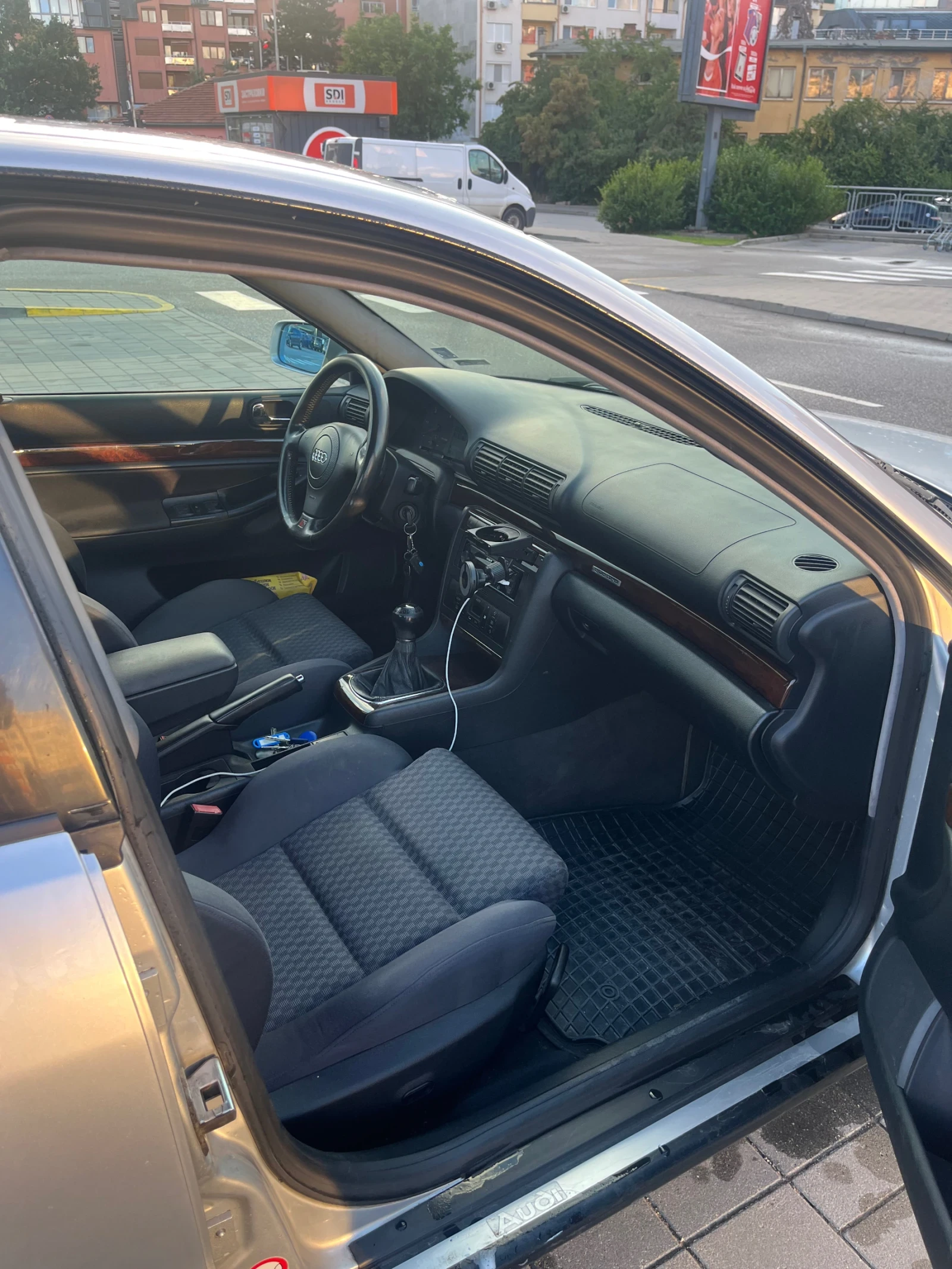 Audi A4 B5, снимка 10 - Автомобили и джипове - 55225494