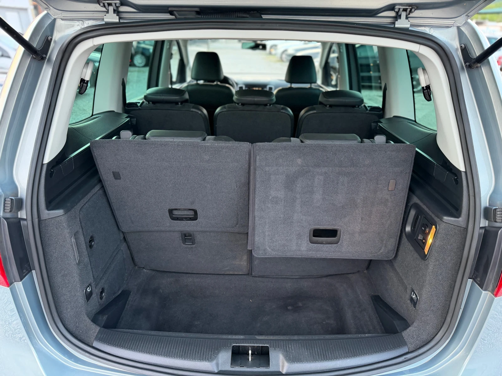 VW Sharan 2.0TDI 140�� 6� ���� ������� ��������� 7-����� | Mobile.bg � ����������� 13
