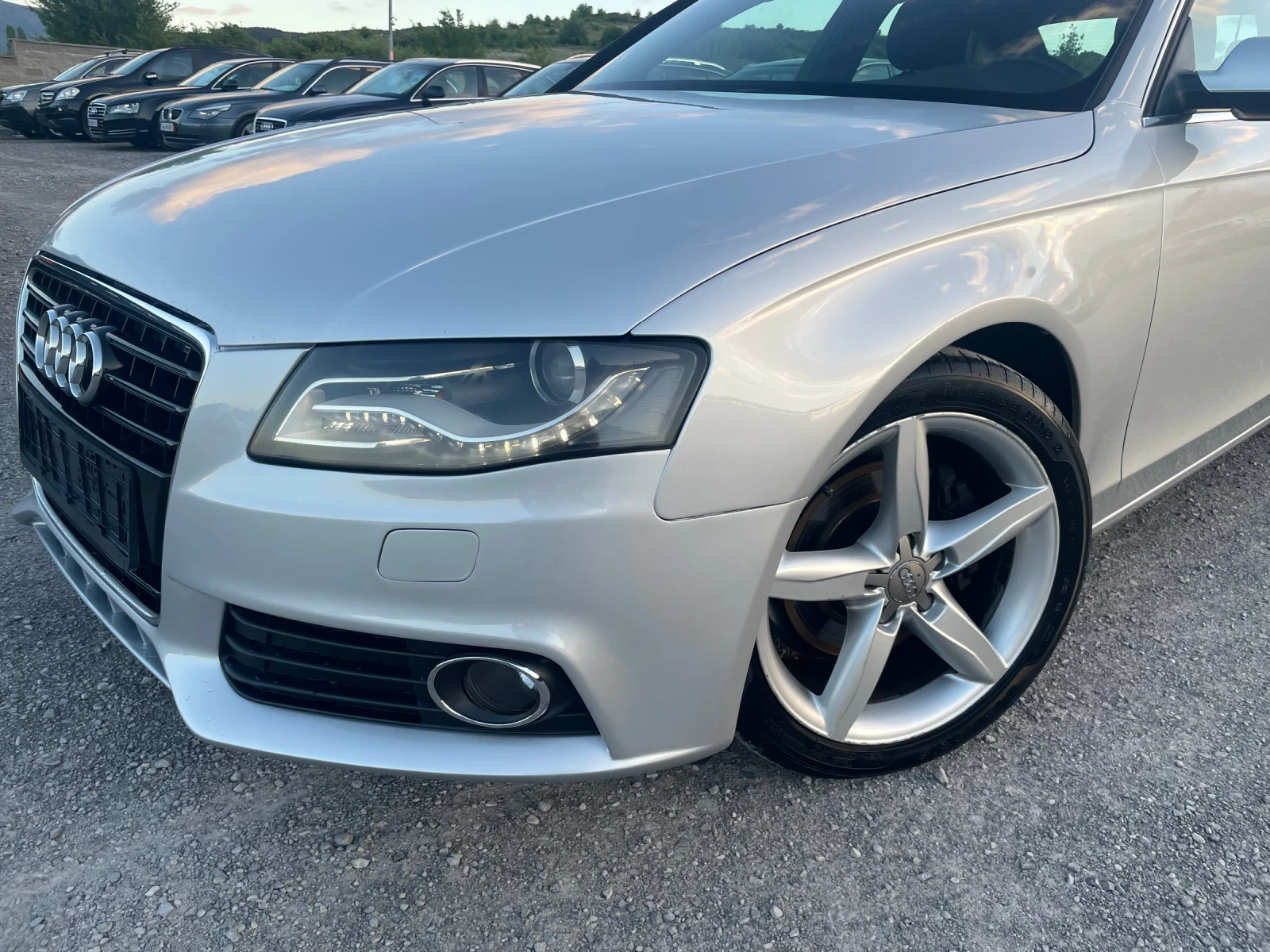 Audi A4 2.0TDI LED BI-XENON 170КС EURO5, снимка 8 - Автомобили и джипове - 55422672