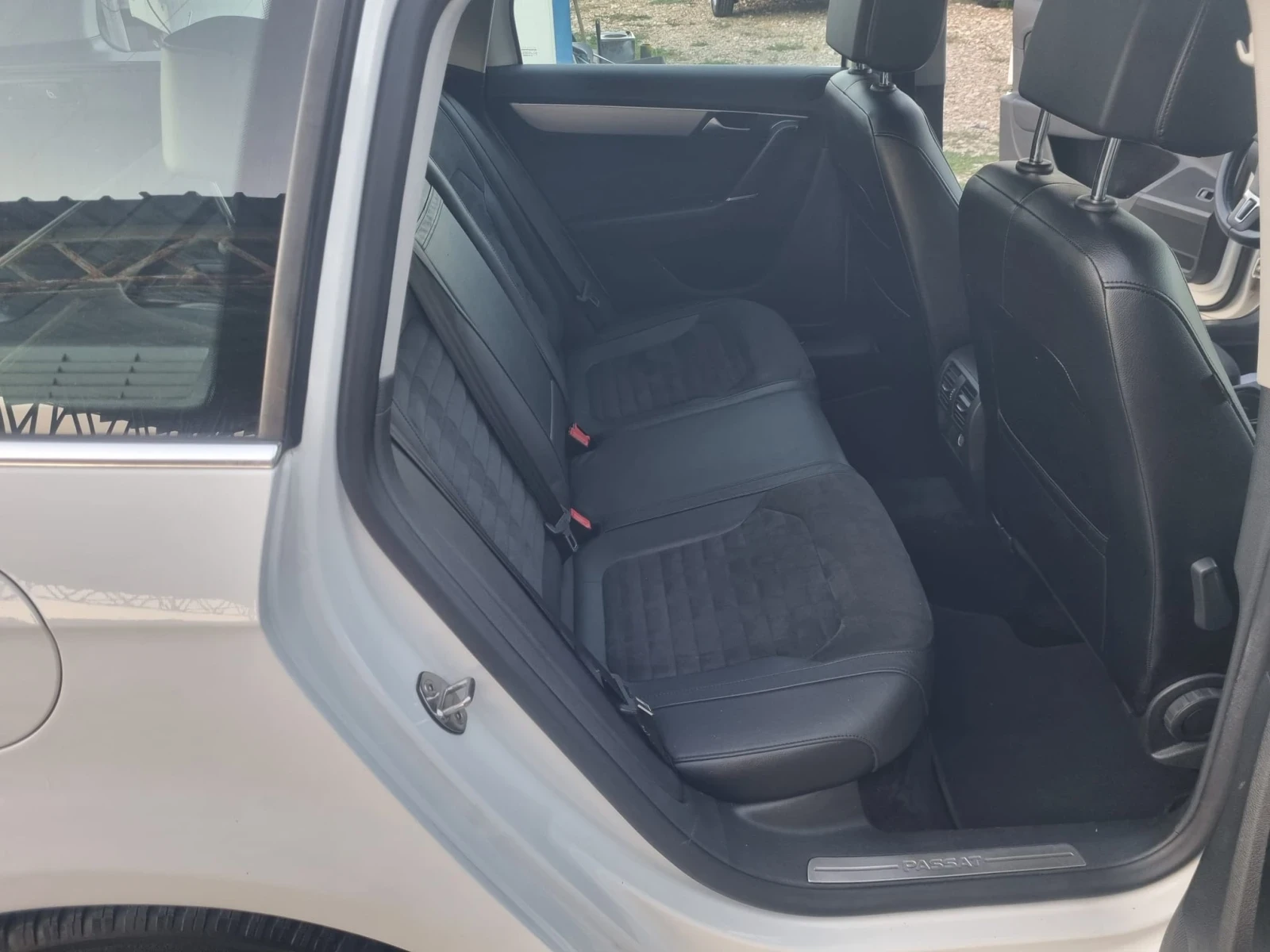 VW Passat, снимка 7 - Автомобили и джипове - 55507449