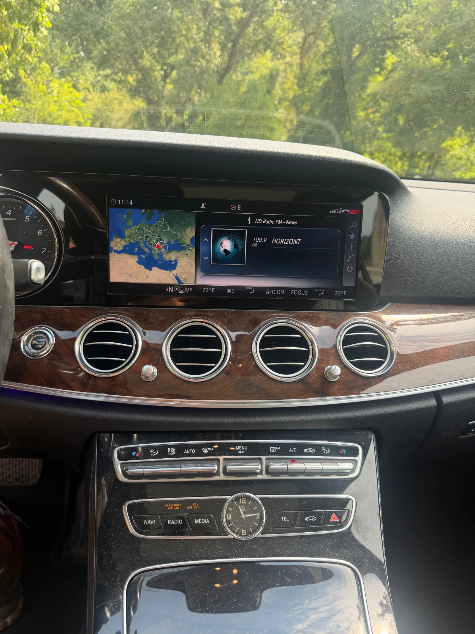 Mercedes-Benz E 400 4 Matic, снимка 9 - Автомобили и джипове - 56039492
