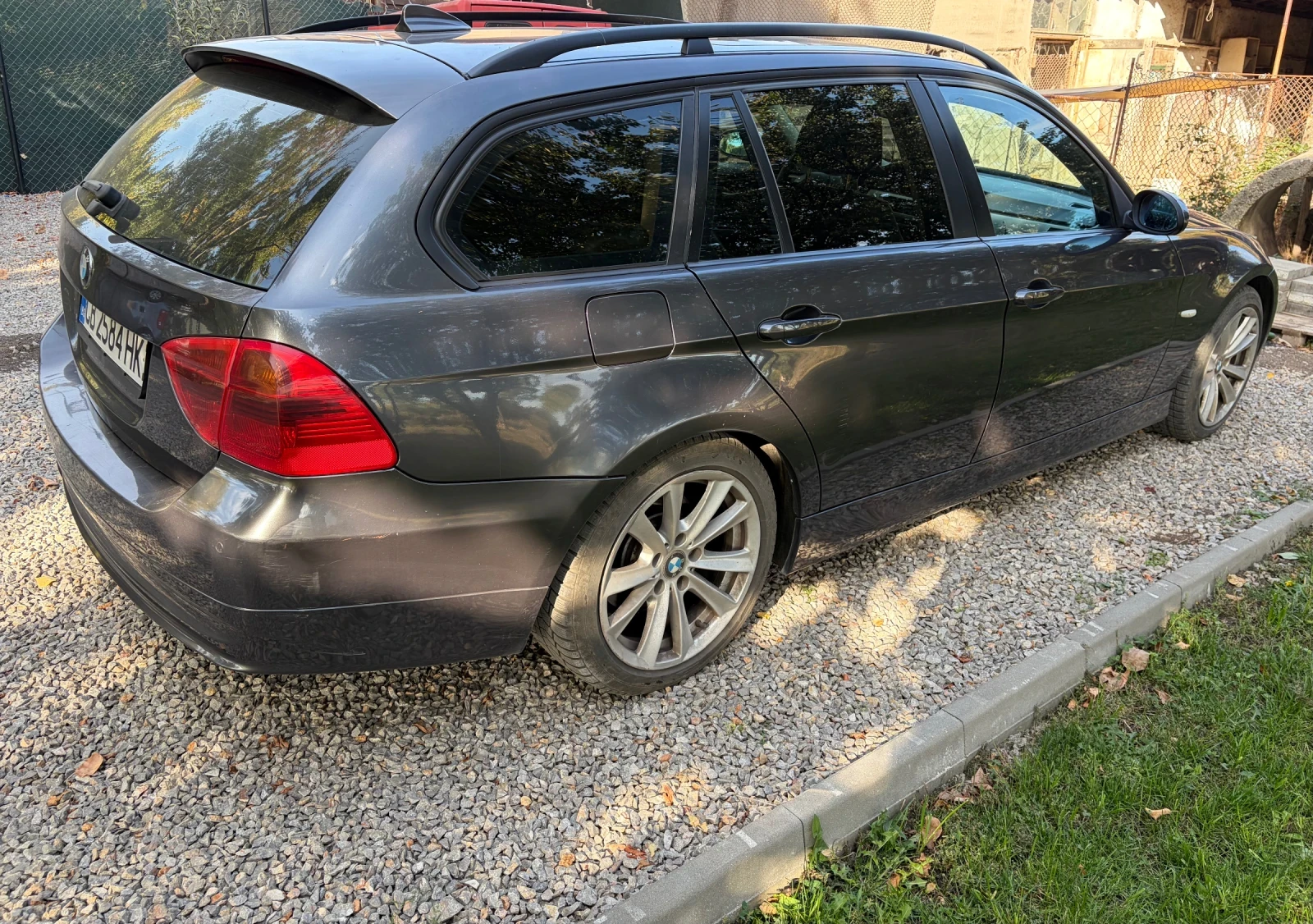 BMW 320, снимка 4 - Автомобили и джипове - 56414478