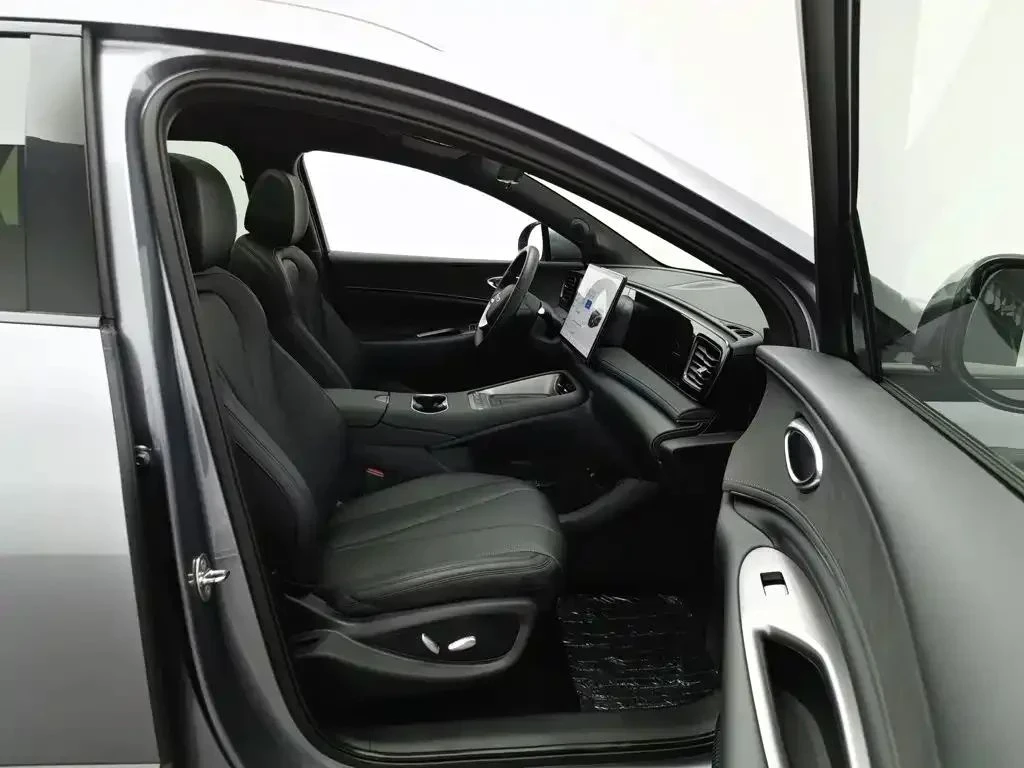 BYD Sealion 06 DM-i, снимка 15 - Автомобили и джипове - 56727269