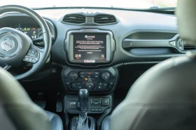 Jeep Renegade 1.3 Plug-in Hybrid, 4Х4, Автомат, снимка 10