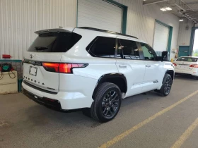 Toyota Sequoia 4WD PLATINUM / 360 /DIS / ОБДУХВАНЕ / CARFAX, снимка 3