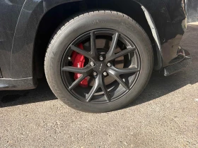 Jeep Grand cherokee * SRT * CARFAX * ОПЦИЯ ЗА ФИНАНСИРАНЕ , снимка 7