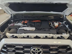 Toyota Sequoia 4WD PLATINUM / 360 /DIS / ��������� / CARFAX | Mobile.bg � ����� ������ 17