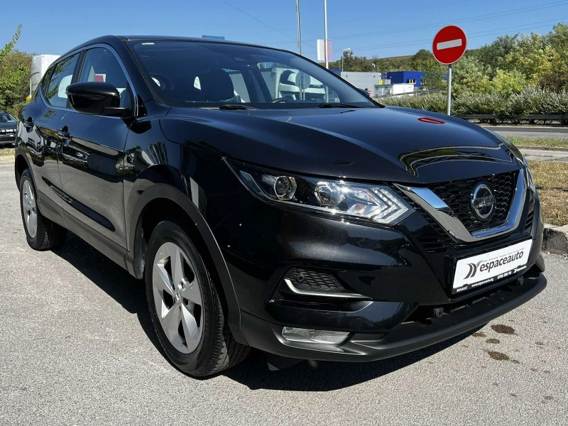 Nissan Qashqai 1.3 TCe / 160 к.с. / EDC, снимка 3 - Автомобили и джипове - 46958771