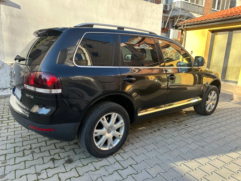 VW Touareg, снимка 10 - Автомобили и джипове - 48938821