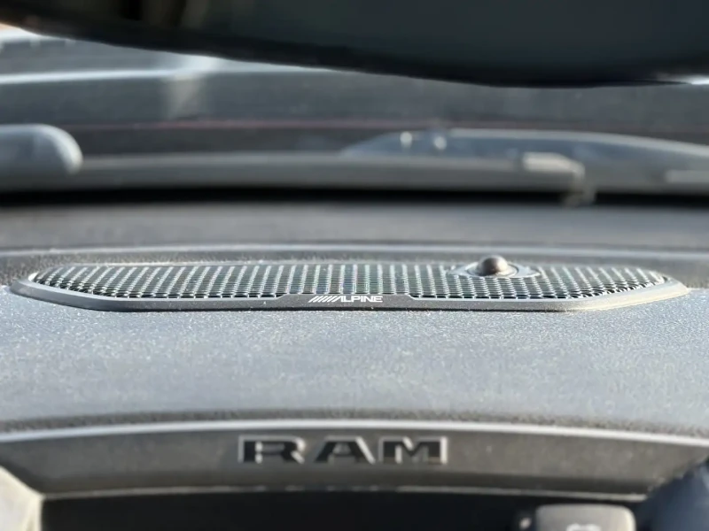 Dodge RAM 1500 HEMI, ALPINE, ОБДУХ, 360* PANORAMA, , снимка 10 - Автомобили и джипове - 52490324