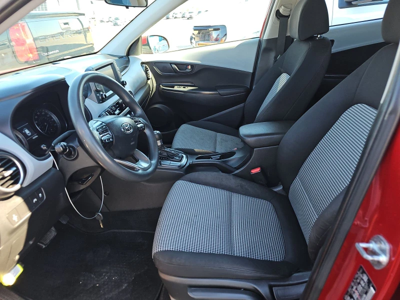 Hyundai Kona  SE, снимка 7 - Автомобили и джипове - 53420777