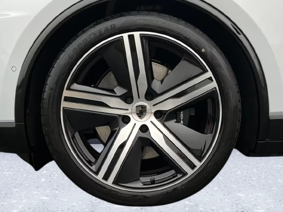 Porsche Macan Turbo = Sport Chrono = Гаранция - изображение 4