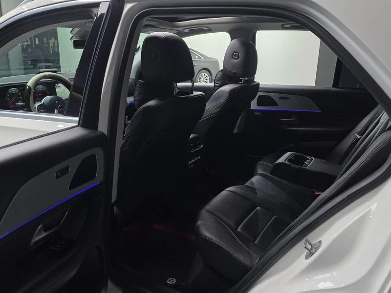 Mercedes-Benz GLE GLE300d 4MATIC| 245к.с.| ВКЛ.ТЕХНОТЕСТ, снимка 11 - Автомобили и джипове - 55101333