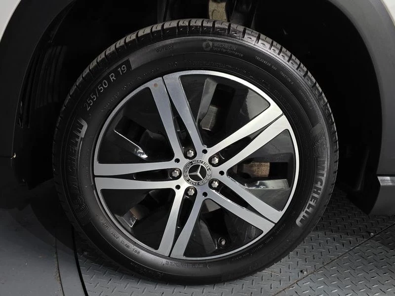 Mercedes-Benz GLE GLE300d 4MATIC| 245к.с.| ВКЛ.ТЕХНОТЕСТ, снимка 5 - Автомобили и джипове - 55101333